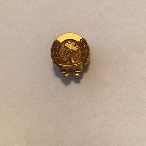 C.M.F Gold Tone Pin Cross Meyer & CO.Los Angeles Lapel Pin Screw Back